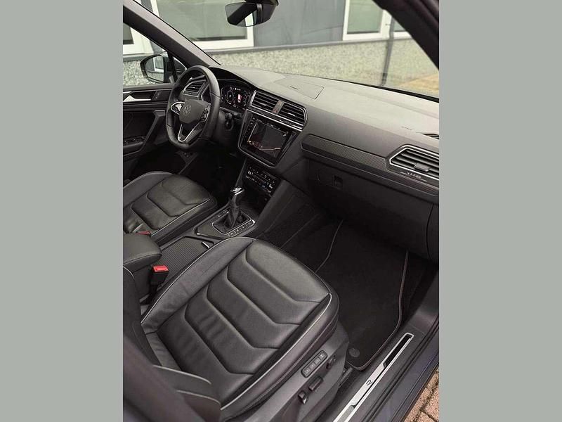 Gebraucht VW Tiguan Active 136 PS (100 kW) 2021 Grau SUV