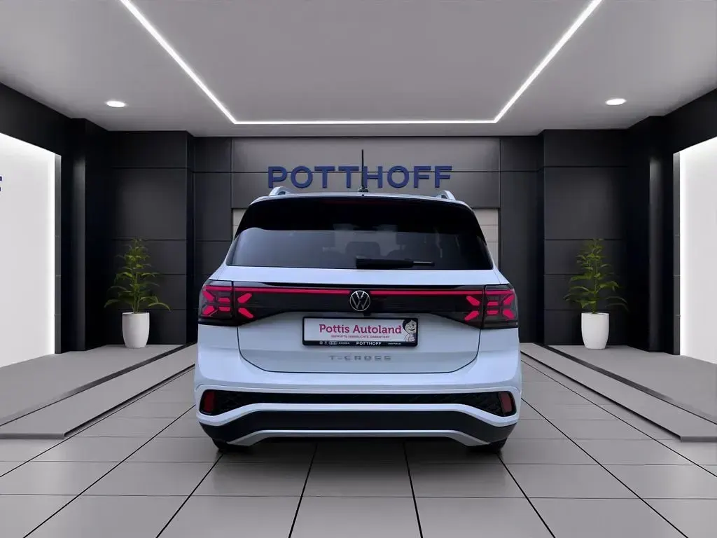 Gebraucht VW T-Cross R-line 116 PS (85 kW) 2025 Weiß SUV