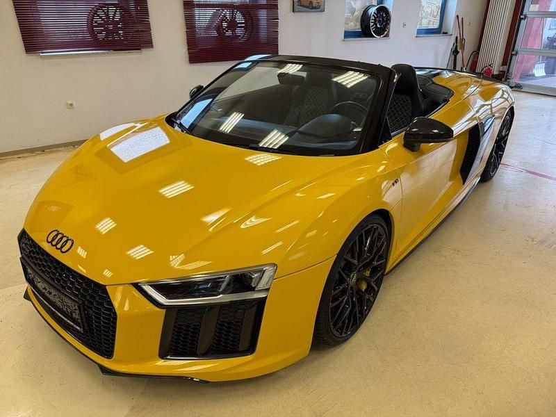Gebraucht Audi R8 Spyder Sport 610 PS (448 kW) 2018 Vegasgelb Cabrio