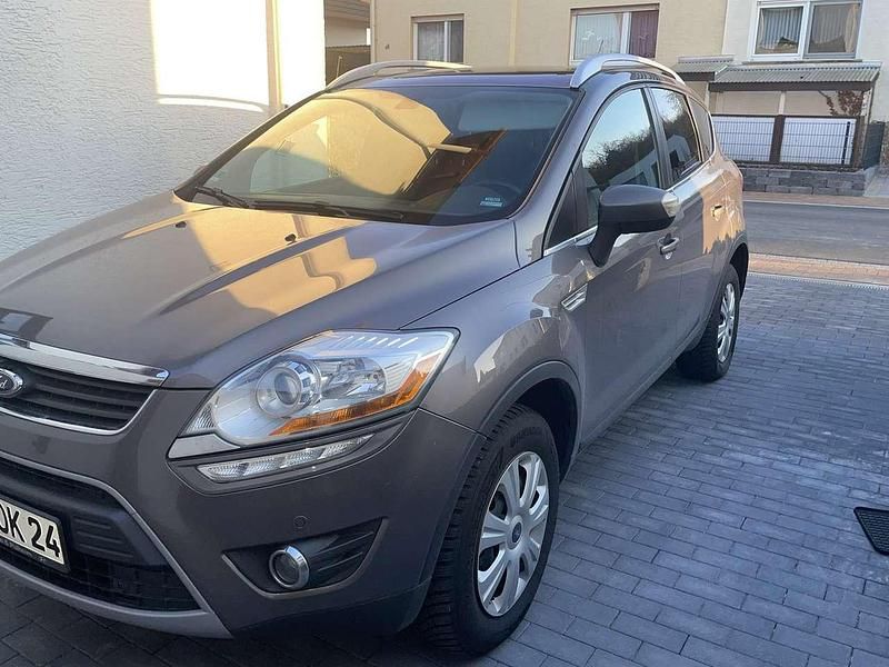 Gebraucht Ford Kuga S 140 PS (102 kW) 2012 Grau SUV