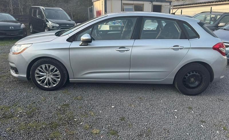 Gebraucht Citroën C4 114 PS (83 kW) 2013 Silber Limousine
