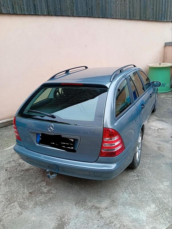 Gebraucht Mercedes C200 122 PS (89 kW) 2004 Grau Kombi