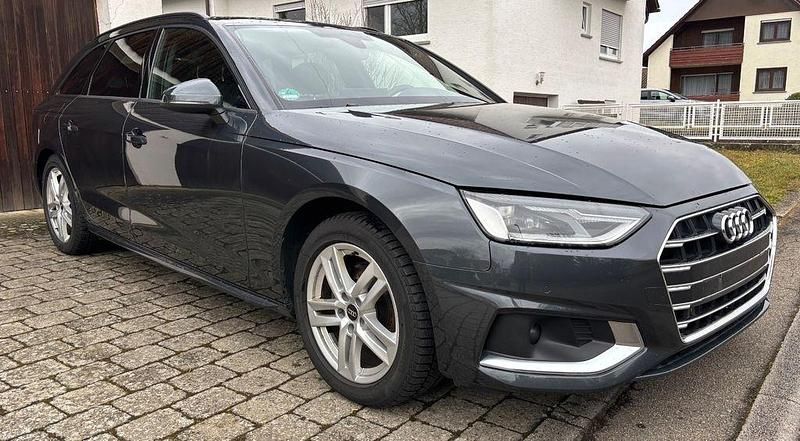 Gebraucht Audi A4 Ambiente 163 PS (119 kW) 2023 Grau Kombi