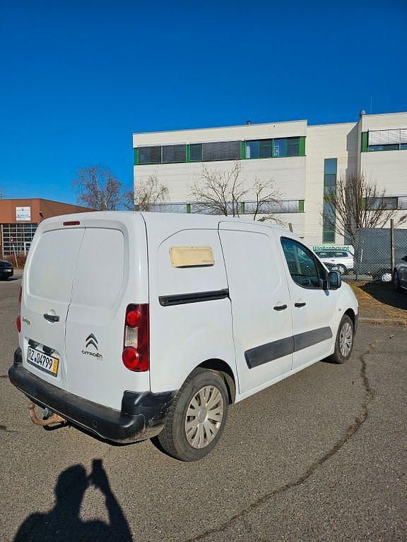 Gebraucht Citroën Berlingo Attraction 75 PS (55 kW) 2012 Weiß Van / Kleinbus