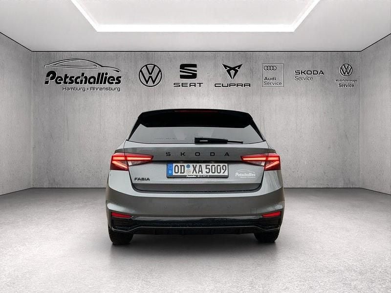 Gebraucht Skoda 110 R Monte Carlo 150 PS (110 kW) 2025 Grau Limousine