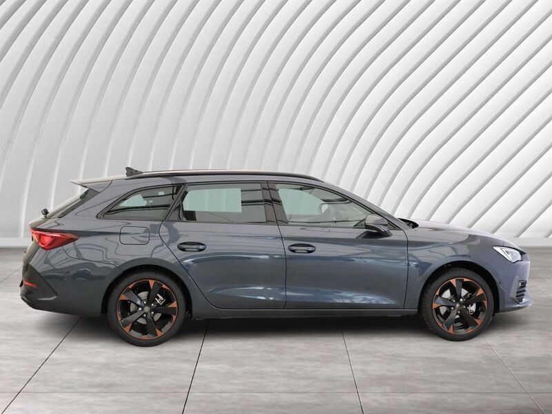 Gebraucht Cupra Leon Basis 150 PS (110 kW) 2023 "magnetic tech" Kombi