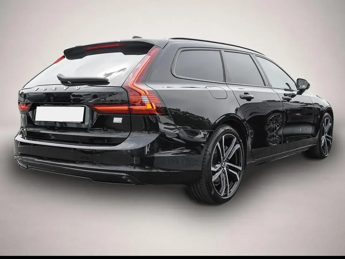 Gebraucht Volvo V90 Ultimate 310 PS (228 kW) 2023 Manufacturer Kombi