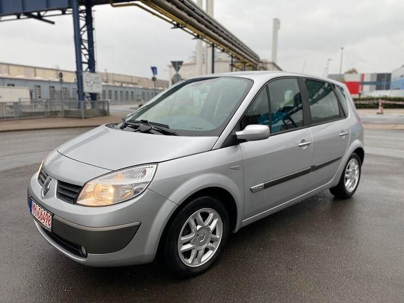 Gebraucht Renault Scénic II Dynamique 111 PS (81 kW) 2006 Silber Van / Kleinbus