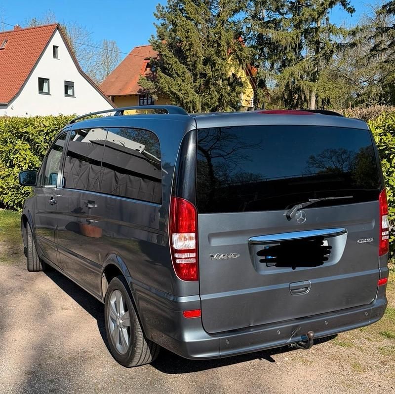 Gebraucht Mercedes Viano 2012 Grau Van / Kleinbus