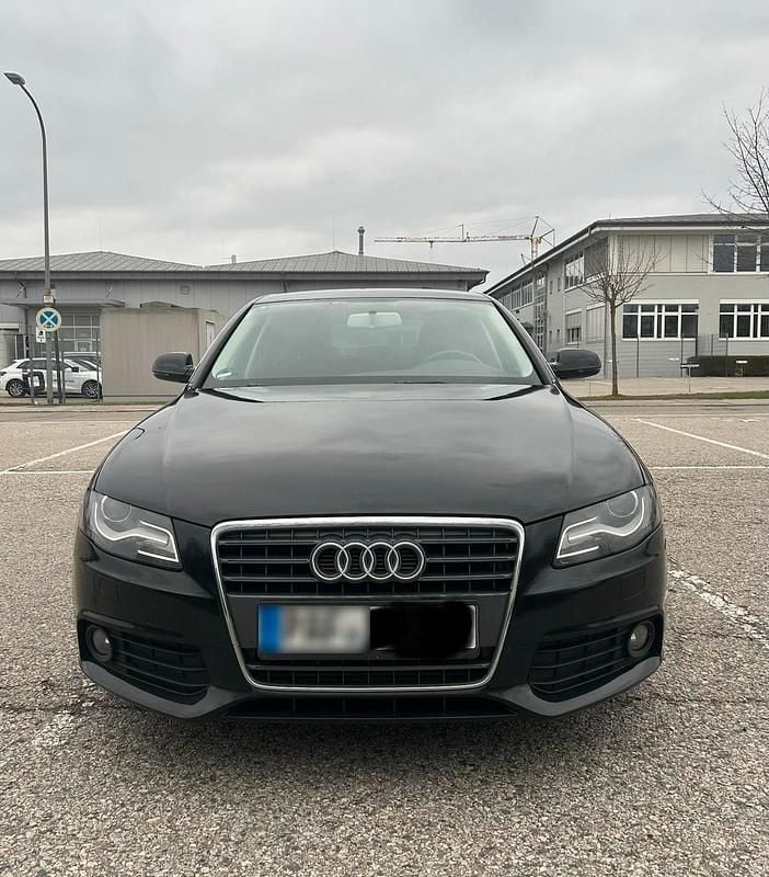 Gebraucht Audi A4 Ambiente 120 PS (88 kW) 2010 Schwarz Limousine