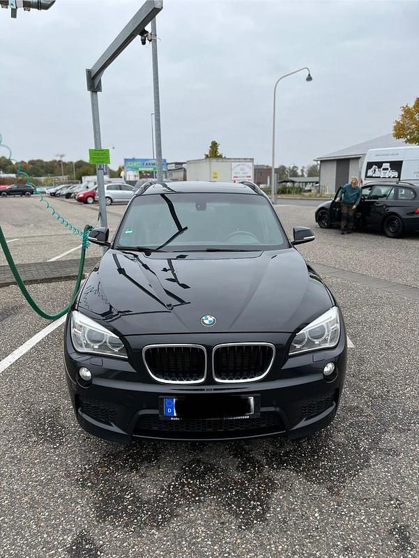 Schwarz Gebraucht 2013 BMW X1 M Sport SUV | 11.200 € (Fairer Preis) - Bild 1/4