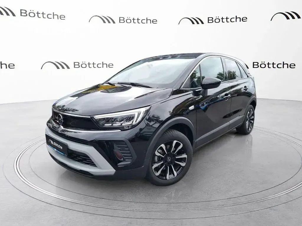 Gebraucht Opel Crossland Elegance 131 PS (96 kW) 2024 Lackierung schwarz perla nera/metallic klarlack SUV