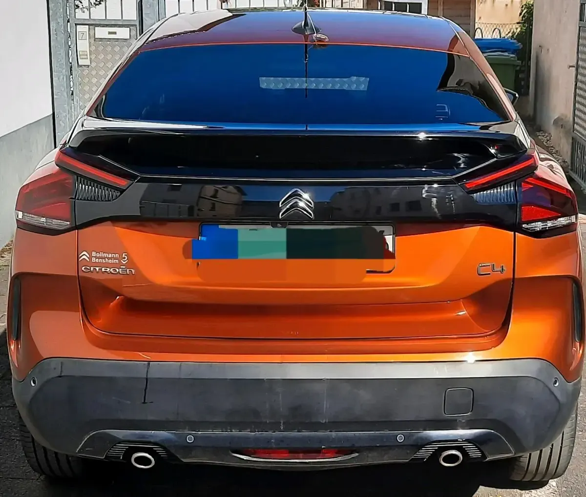 Usata Citroën C4 Shine 131 CV (96 kW) 2021 Marrone Berlina