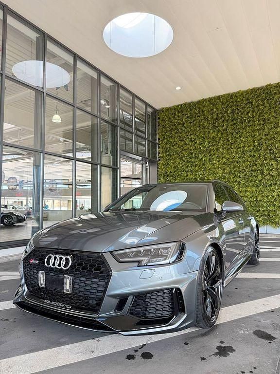 Gebraucht Audi RS4 Sport 450 PS (330 kW) 2018 Grau Kombi