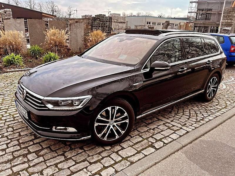 Schwarz Gebraucht 2016 VW Passat Kombi | 13.700 € (Guter Preis) - Bild 1/4