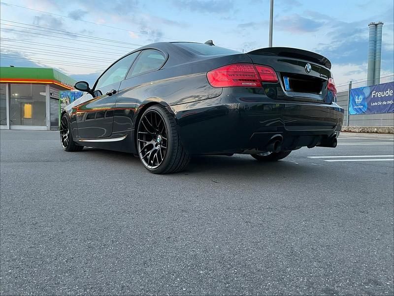 Usata BMW 335 Performance 306 CV (225 kW) 2009 Nero Coupé