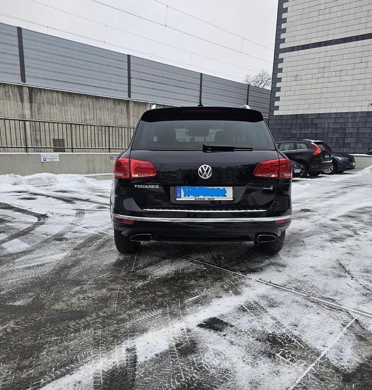 Gebraucht VW Touareg 262 PS (192 kW) 2016 Schwarz SUV