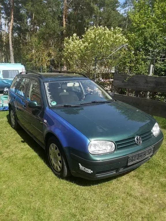Gebraucht VW Golf IV 75 PS (55 kW) 2001 Grün Kombi