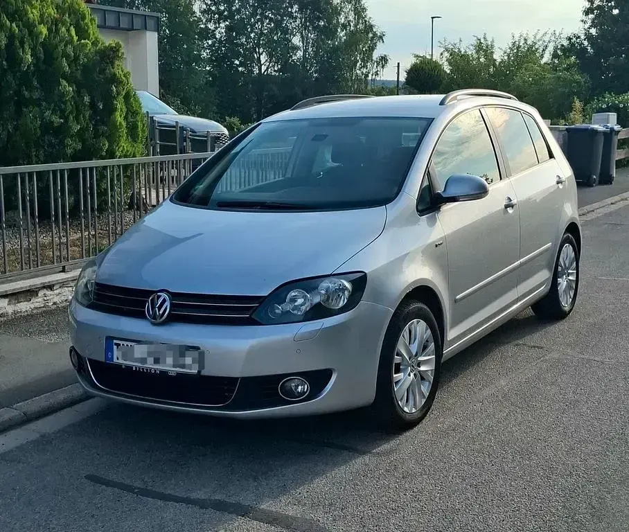 Gebraucht VW Golf Plus Cross Life 86 PS (63 kW) 2013 Silber Van / Kleinbus