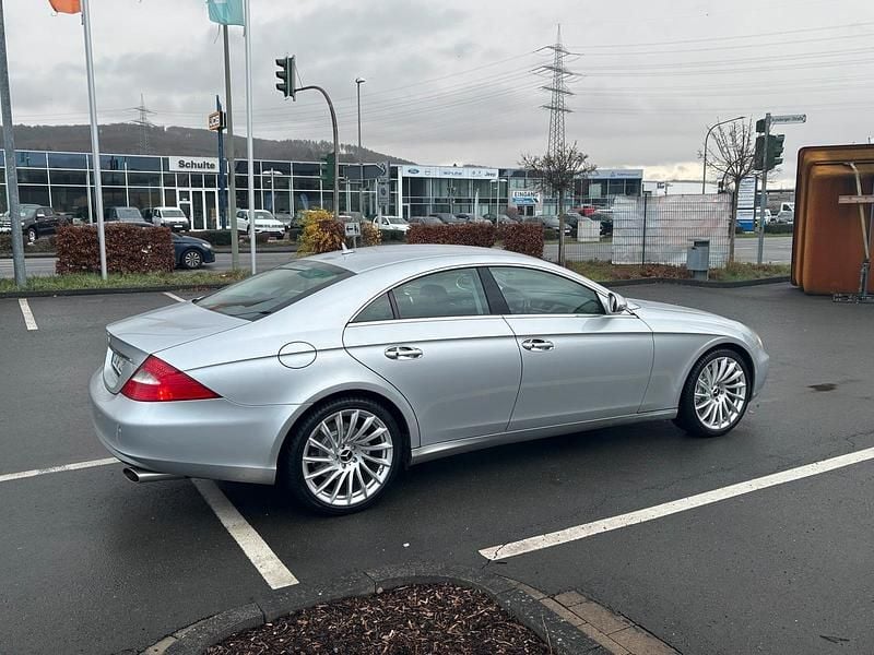 Gebraucht Mercedes CLS500 388 PS (285 kW) 2007 Coupé