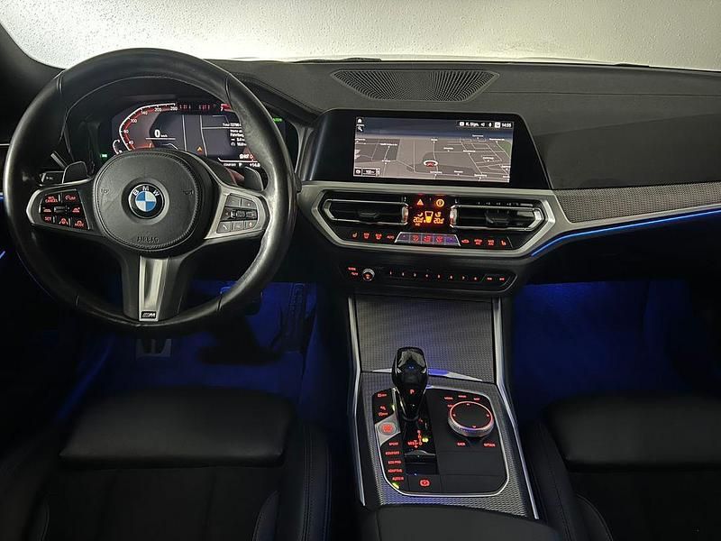 Gebraucht BMW 330 M Sport 258 PS (189 kW) 2019 Weiß Limousine