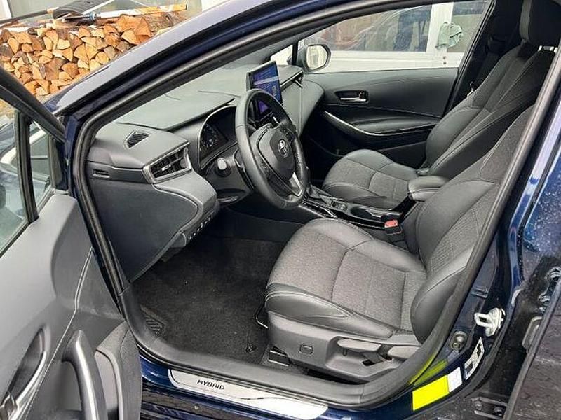 Gebraucht Toyota Corolla Team 196 PS (144 kW) 2023 Blau Kombi