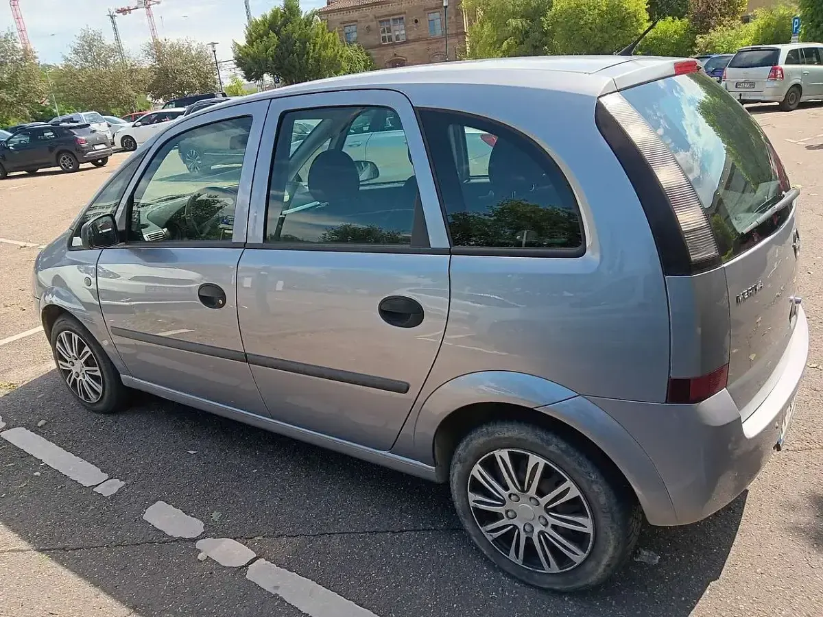 Gebraucht Opel Meriva Enjoy 87 PS (63 kW) 2004 Van / Kleinbus