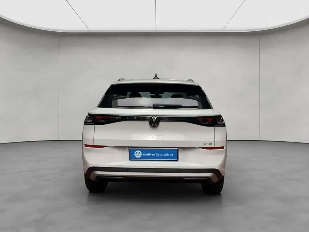 Neu VW T-Roc Life 116 PS (85 kW) 2026 Pure white SUV