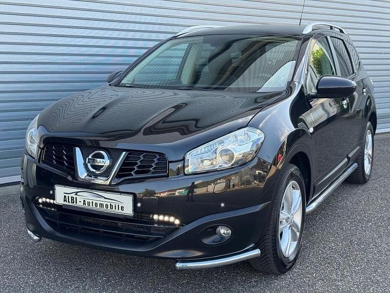 Other Gebraucht 2011 Nissan Qashqai +2 Tekna SUV | 8.980 € (Etwas zu teuer) - Bild 1/4
