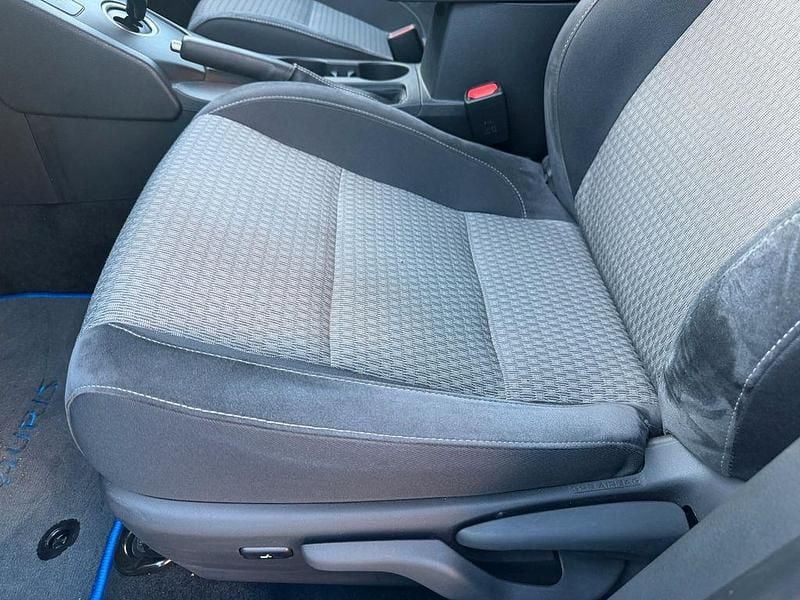 Gebraucht Toyota Auris Hybrid Edition-S 99 PS (72 kW) 2017 Weiß Limousine