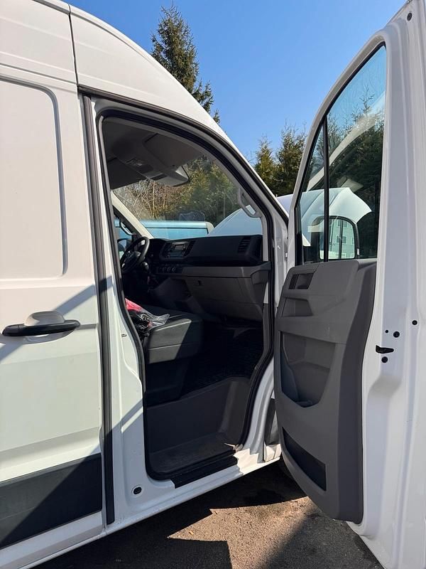 Gebraucht VW Crafter 102 PS (75 kW) 2020 Weiß Van