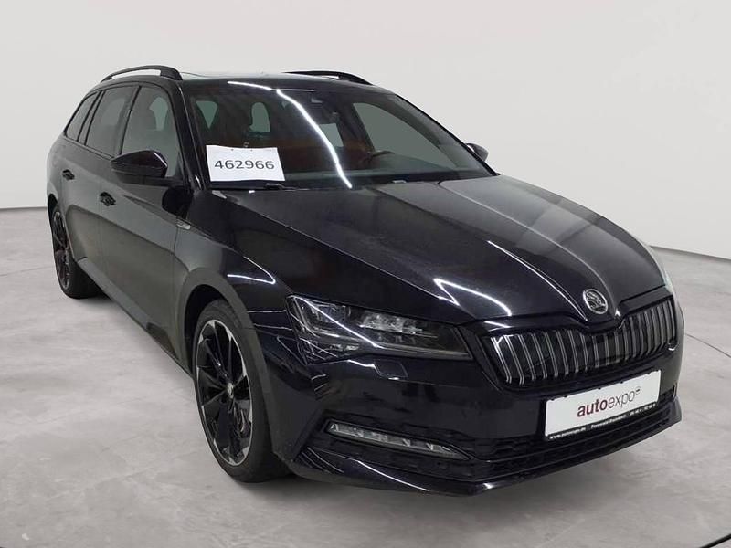 Blackmagic perleffekt Gebraucht 2021 Skoda Superb SportLine Kombi | 18.390 € (Guter Preis) - Bild 1/4