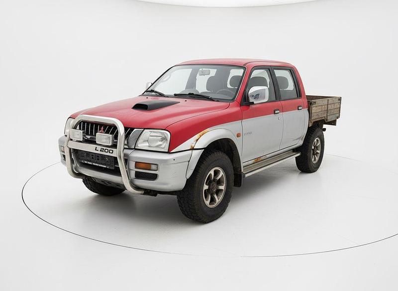 Gebraucht Mitsubishi L200 99 PS (72 kW) 1999 Rot Pickup