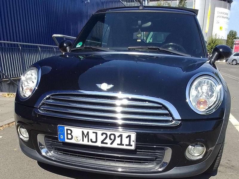 Gebraucht Mini One Cabriolet 98 PS (72 kW) 2012 Schwarz Cabrio