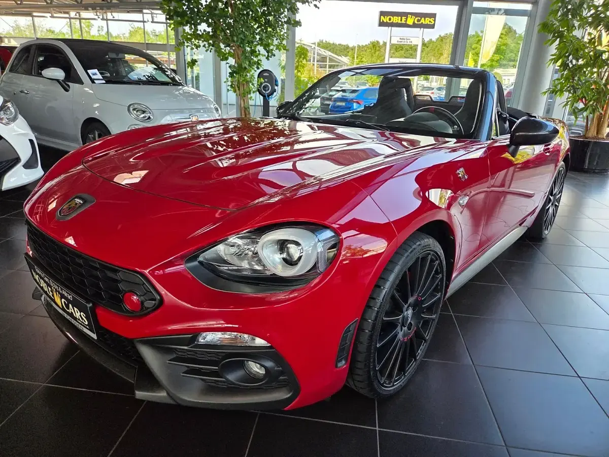 Gebraucht Abarth 124 Spider Turismo 170 PS (125 kW) 2019 Rot Cabrio