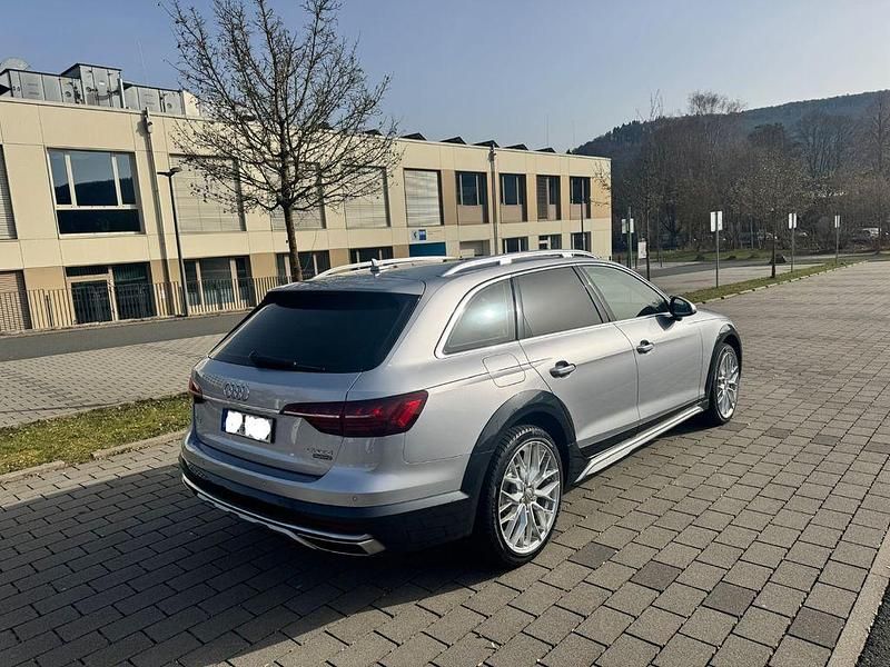 Gebraucht Audi A4 Allroad Ambiente 231 PS (169 kW) 2020 Silber Kombi