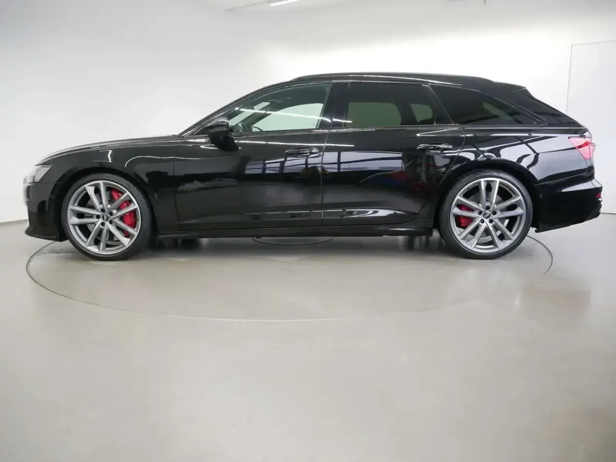 Gebraucht Audi S6 Sport 350 PS (257 kW) 2019 Mythosschwarz metallic Kombi