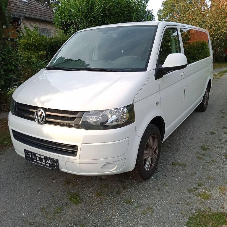 Weiß Gebraucht 2015 VW T5 Comfortline Van | 14.000 € (Superpreis) - Bild 1/4