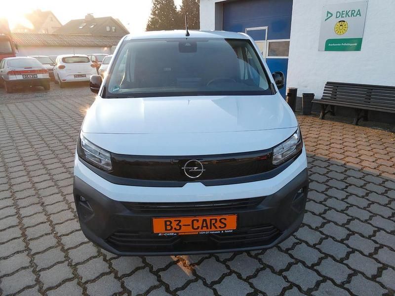 Gebraucht Opel Combo 102 PS (75 kW) 2024 Weiß Van / Kleinbus