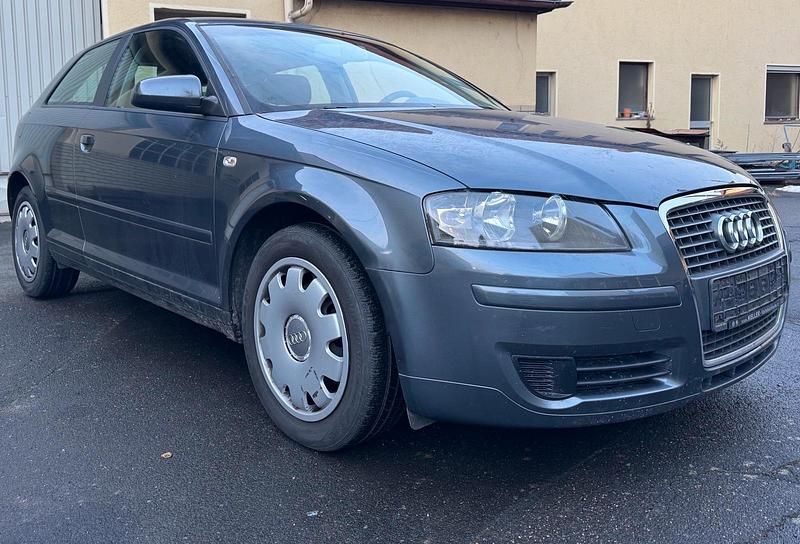 Gebraucht Audi A3 125 PS (91 kW) 2008 Grau Kleinwagen