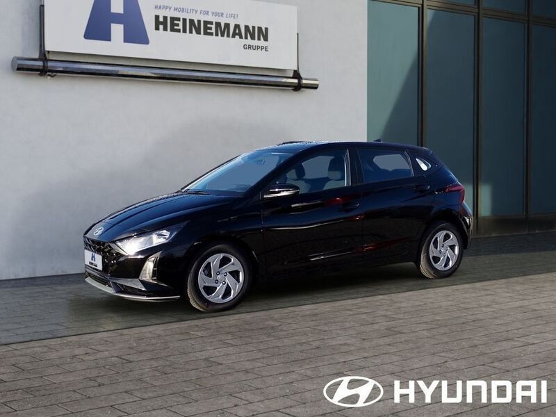 Phantom black mineraleffekt Neu 2024 Hyundai i20 Select Limousine | 19.990 € (Guter Preis) - Bild 1/4