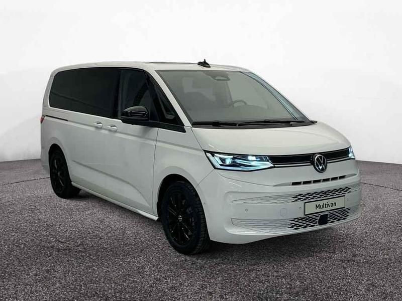 Neu VW Multivan S 150 PS (110 kW) 2025 Weiß Van