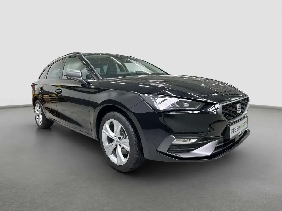Gebraucht Seat Leon FR 204 PS (150 kW) 2025 Schwarz Limousine