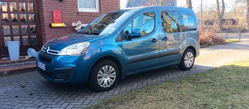 Gebraucht Citroën Berlingo XTR 120 PS (88 kW) 2016 Blau Van / Kleinbus