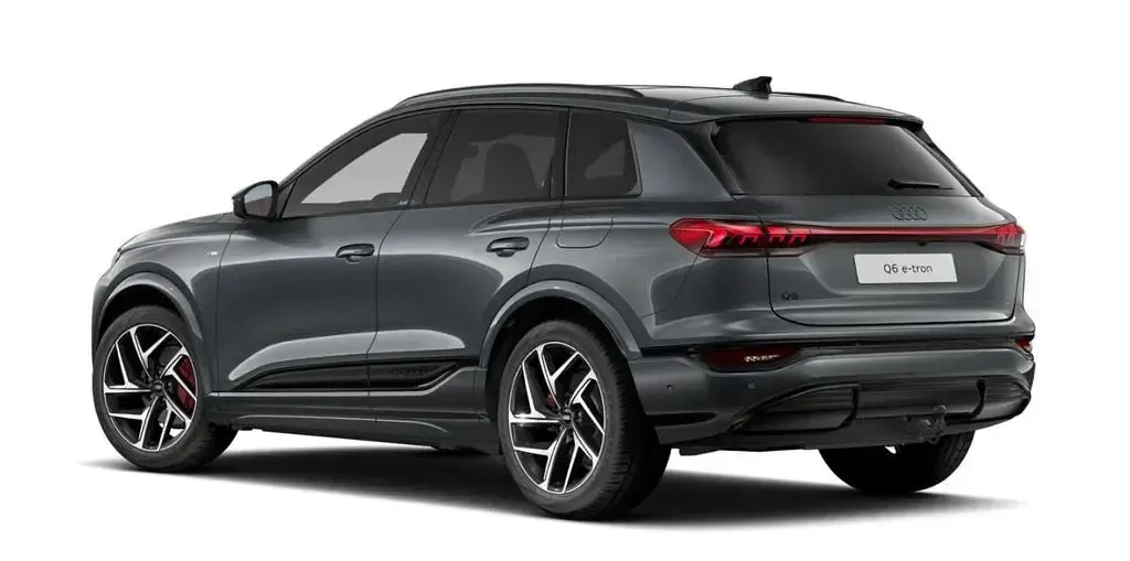 Gebraucht Audi Q6 e-tron S-Line 185 kW (252 PS) 2025 Daytonagrau perleffekt SUV