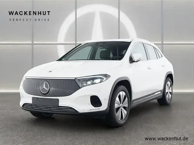 Weiß Gebraucht 2024 Mercedes EQA300 Progressive SUV | 33.899 € (Fairer Preis) - Bild 1/4