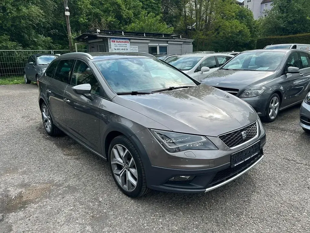 Gebraucht Seat Leon X-Perience 4Drive 150 PS (110 kW) 2015 Grau Kombi