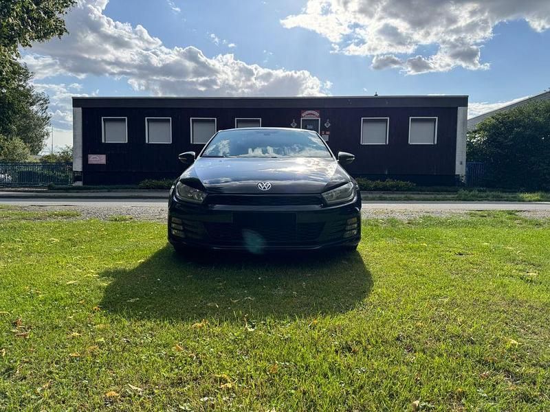 Schwarz Gebraucht 2015 VW Scirocco Coupé | 10.999 € (Fairer Preis) - Bild 1/4