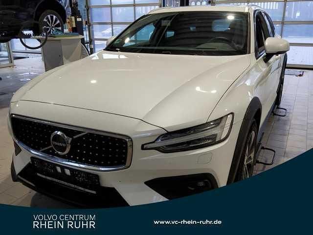Gebraucht 2023 Volvo V60 CC Kombi | 38.980 € (Fairer Preis) - Bild 1/2