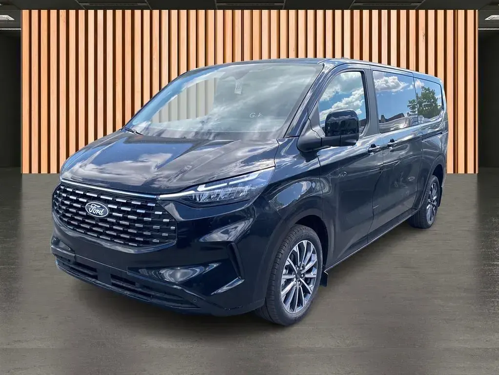 Neu Ford Tourneo Titanium X 170 PS (125 kW) 2026 Schwarz Van / Kleinbus